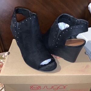 Sugar black wedge open toe sandals
